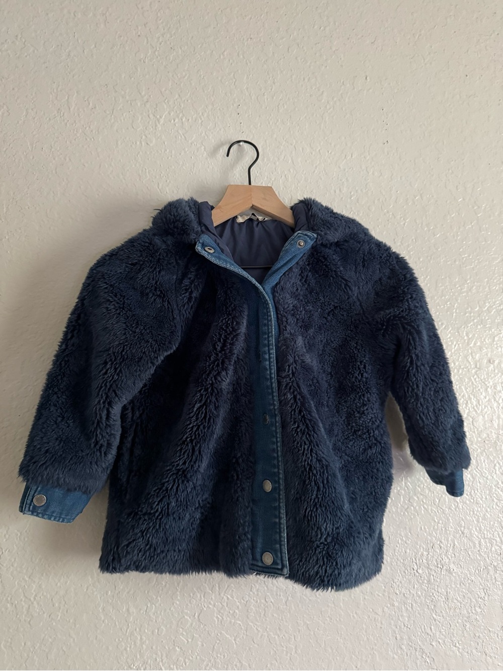 Stella McCartney Kids Blue Faux Fur Denim Jacket